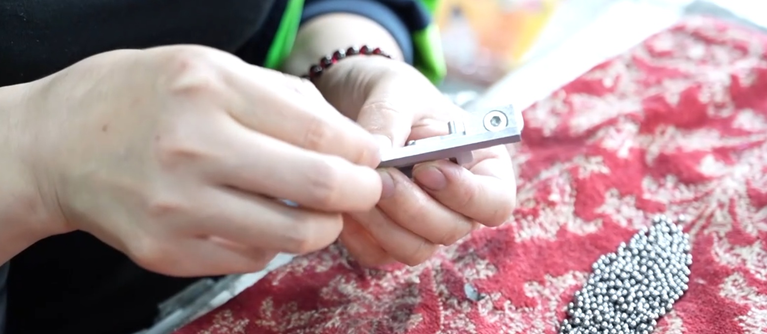 Download 1 Download Library Navigation