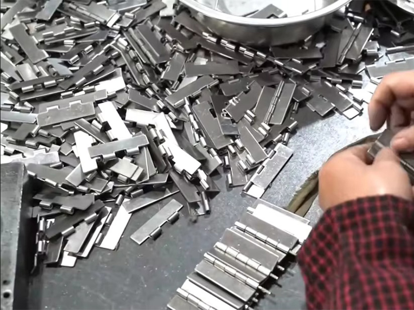 Download 3 Why Choose Us