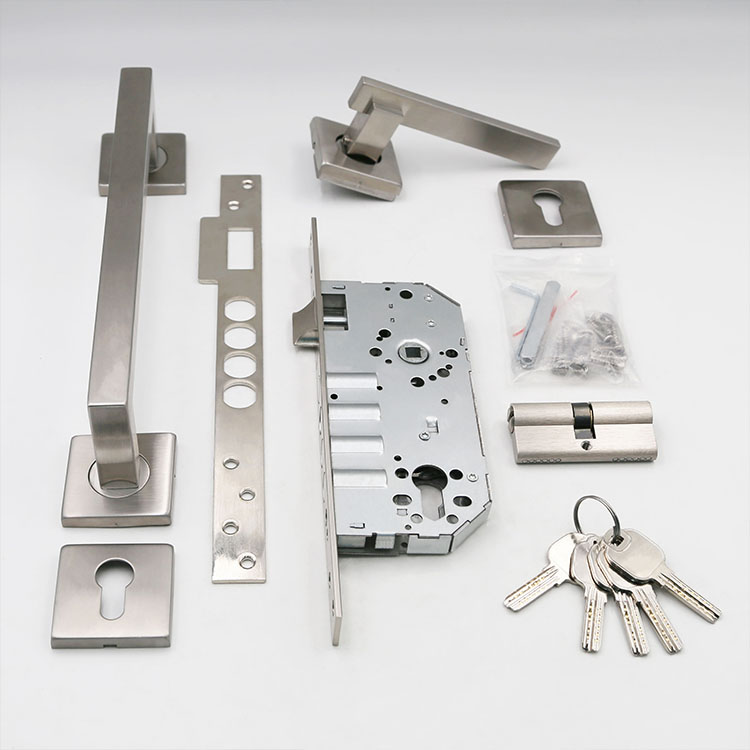 كيفية اختيار مقابض الأبواب لأنظمة الأقفال متعددة النقاط 1 Multi-Point Lock Systems