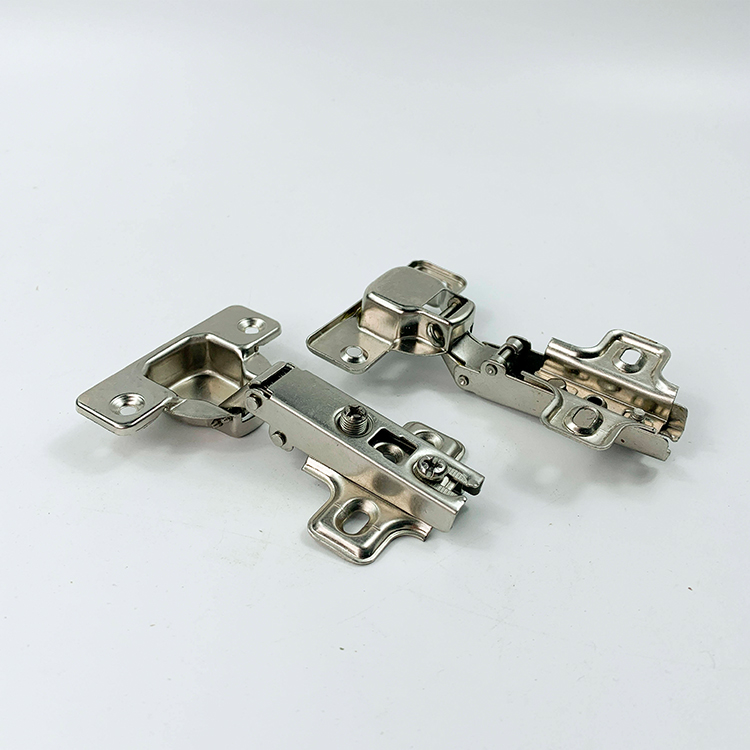 プレミアム・ドア&ウィンドウ・システムにおけるヒンジのデザイン・トレンド 1 Hinge Design