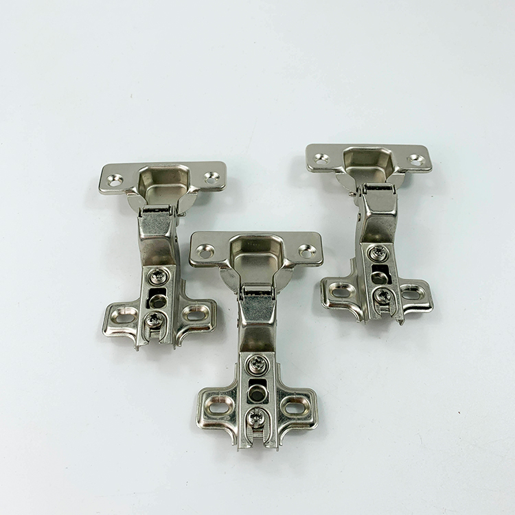 プレミアム・ドア&ウィンドウ・システムにおけるヒンジのデザイン・トレンド 2 Hinge Design