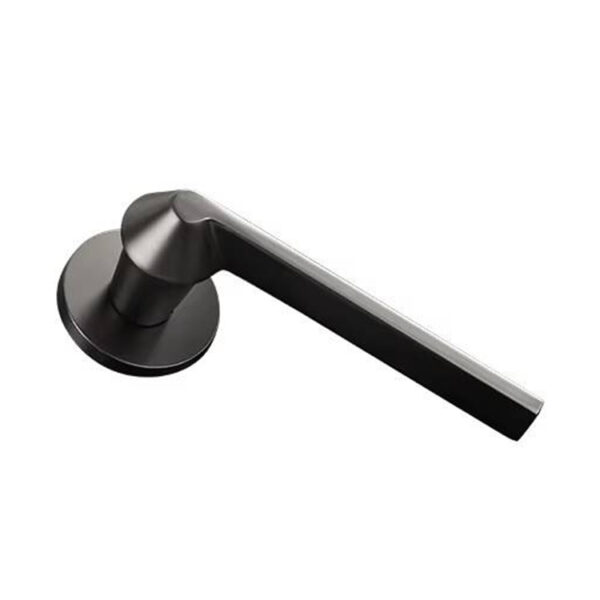 Faceted-Neck Flat Lever Door Handle on Round Rose