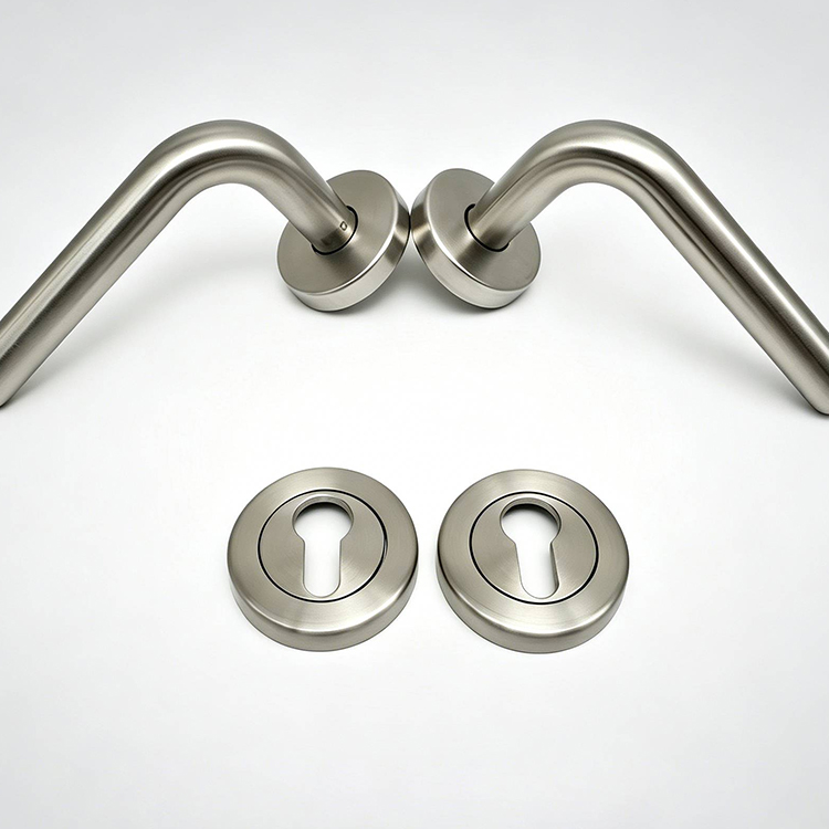 Door Handle Projection and Clearance Near Frames, Screens and Adjacent Panels