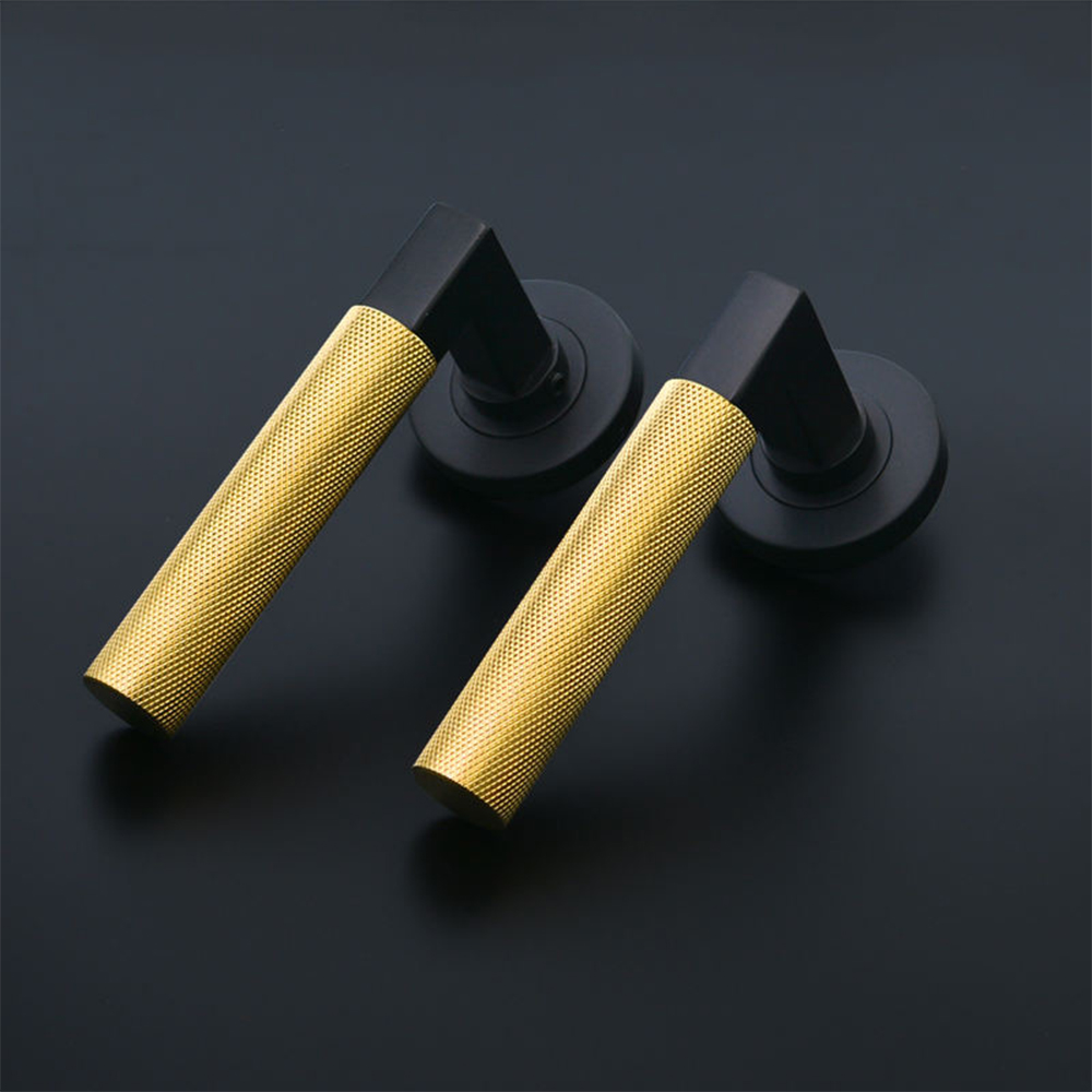 Door Handle Projection and Clearance Near Frames, Screens and Adjacent Panels